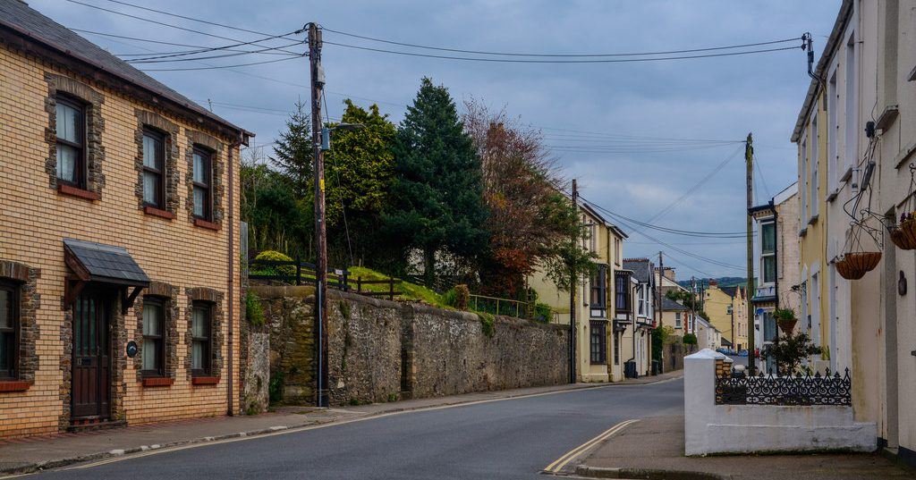 Is Combe Martin a nice place to live or is Combe Martin rough?